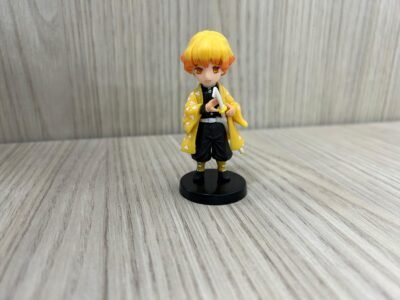 Miniatura Zenitsu Agatsuma - PVC - 7cm