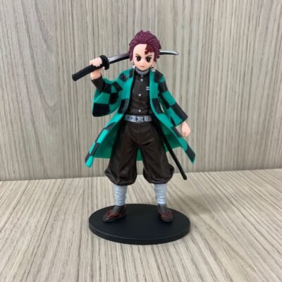 Miniatura Tanjiro Kamado - PVC - 16cm
